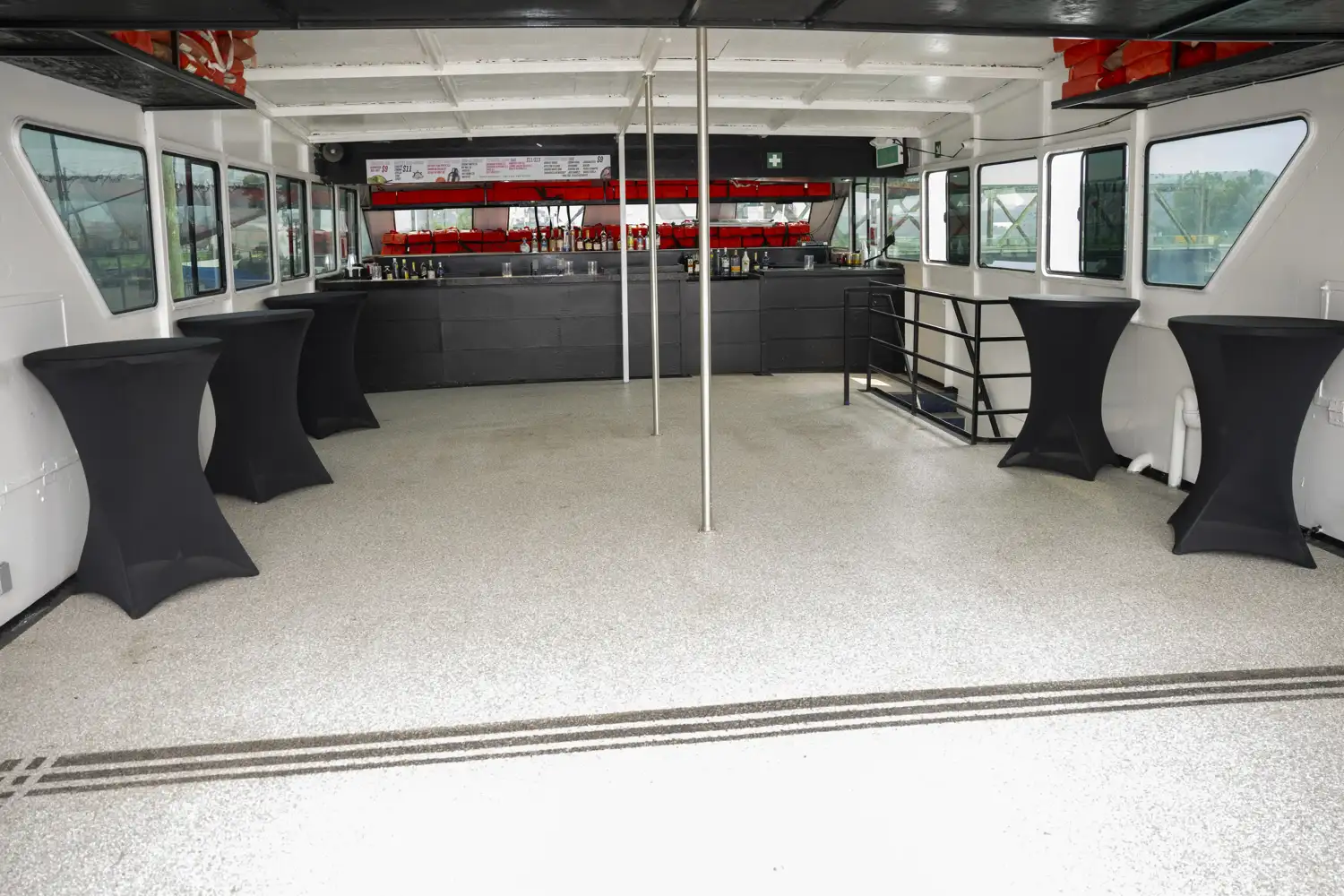 SB-UD-SEATING_TWO_0002