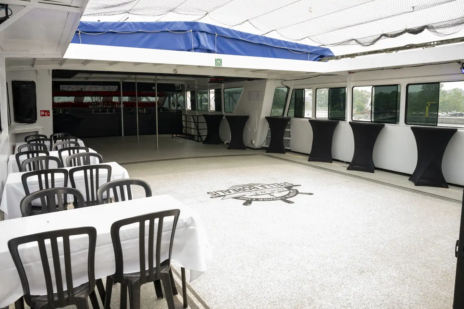 SB-UD-SEATING_TWO_0010