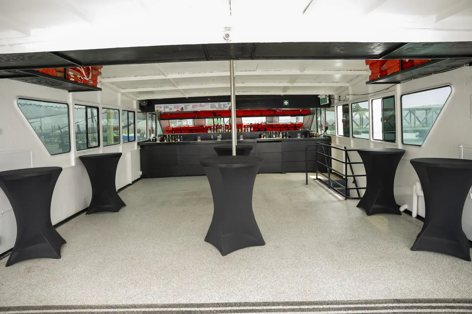SB-UD-Seatin_ONE_g0029